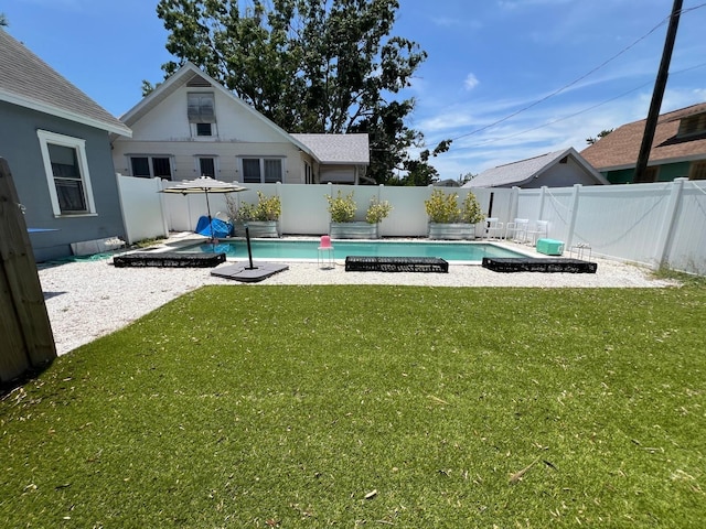 783 30th Ave N, Saint Petersburg, FL 33704 - view of yard