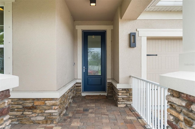 5240 Bentgrass Way, Bradenton, FL 34211 - entrance to property featuring stone siding and stucco siding