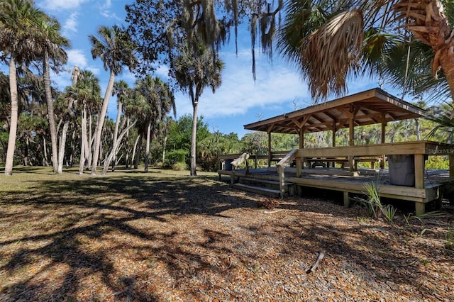 2740 Orchid Oaks Dr Unit 304, Sarasota, FL 34239 - view of yard