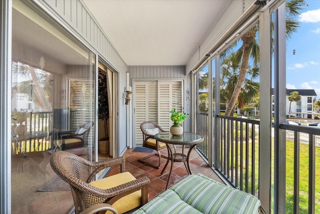 5600 Beach Way Dr Unit 201, Sarasota, FL 34242 - sunroom / solarium with plenty of natural light