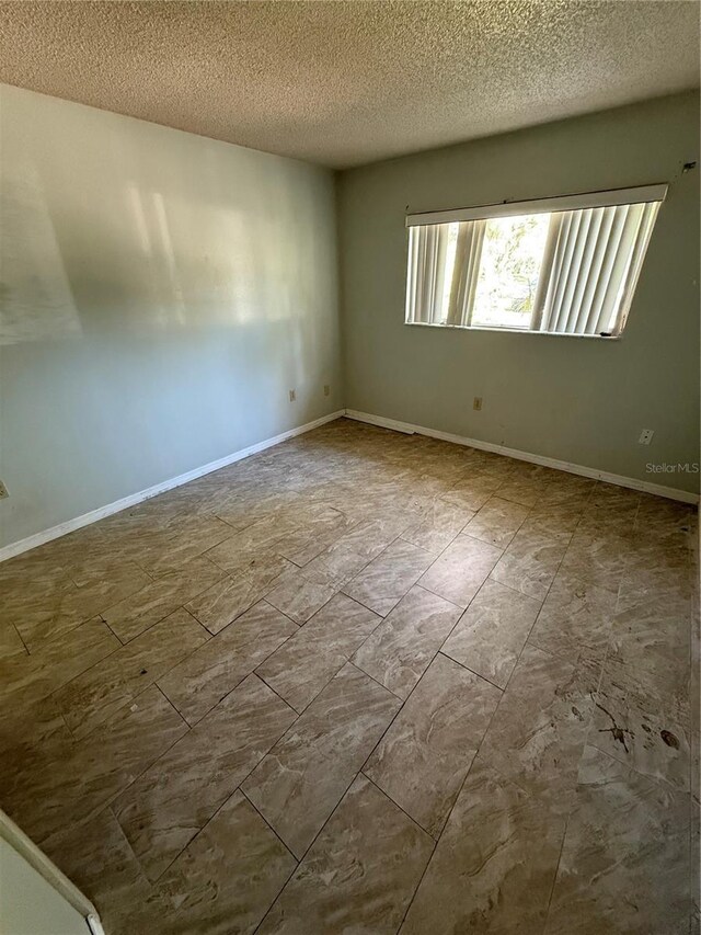13017 Club Dr, Hudson, FL 34667 - photo 19