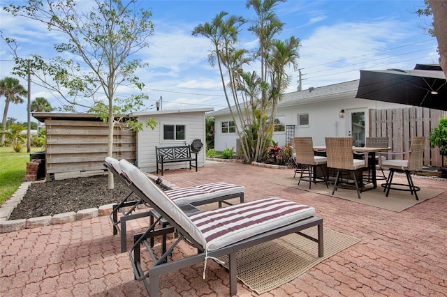 404 Bayshore Rd, Nokomis, FL 34275 - view of patio / terrace featuring outdoor dining area
