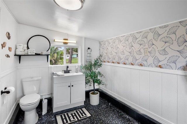 404 Bayshore Rd, Nokomis, FL 34275 - bathroom with wainscoting, vanity, and toilet