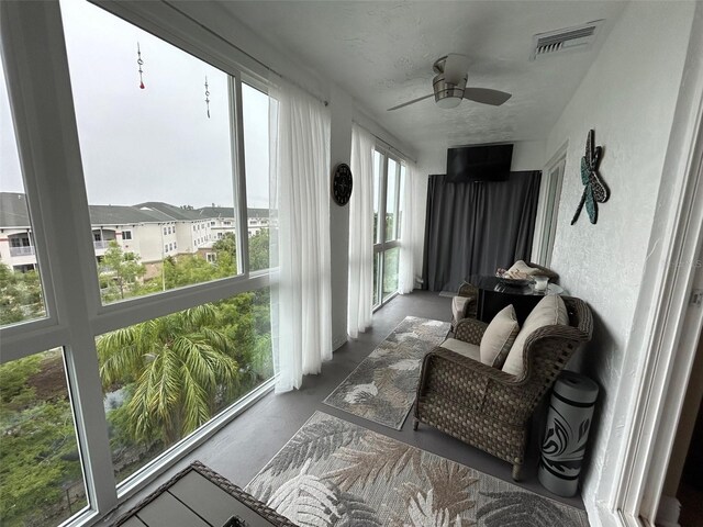 3272 Lake Bayshore Dr Unit 515, Bradenton, FL 34205 - view of sunroom / solarium