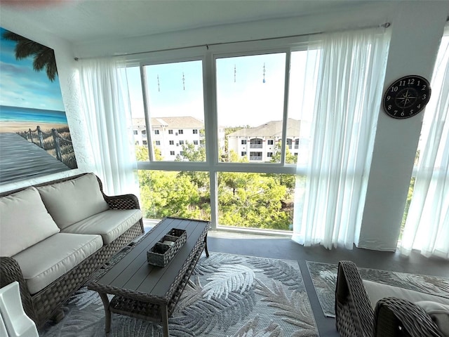 3272 Lake Bayshore Dr Unit 515, Bradenton, FL 34205 - view of sunroom