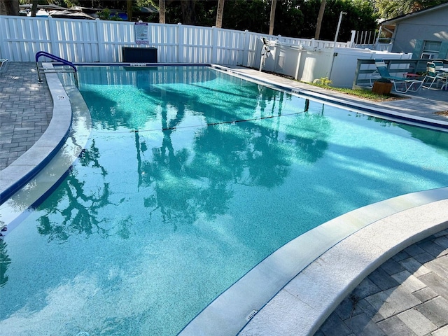 3272 Lake Bayshore Dr Unit 515, Bradenton, FL 34205 - view of swimming pool