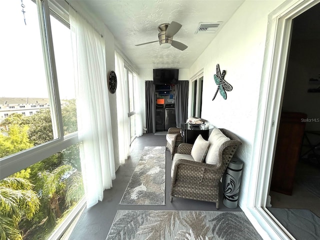 3272 Lake Bayshore Dr Unit 515, Bradenton, FL 34205 - sunroom featuring healthy amount of natural light