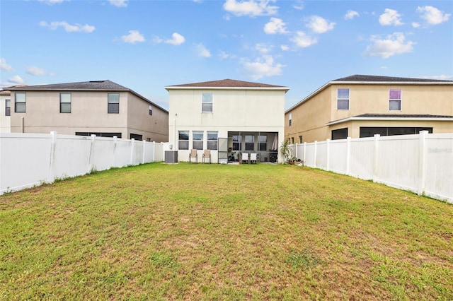 1234 Harbour Blue St, Ruskin, FL 33570 - back of property with central AC