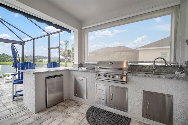 10423 Morning Marsh Ln, Parrish, FL 34219 - view of patio / terrace with glass enclosure and a water view