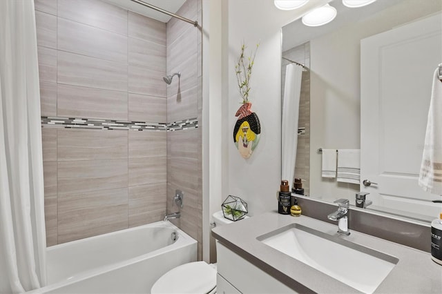 5740 Eagle Creek Rd, Sarasota, FL 34238 - full bathroom with vanity, shower / bathtub combination with curtain, and toilet
