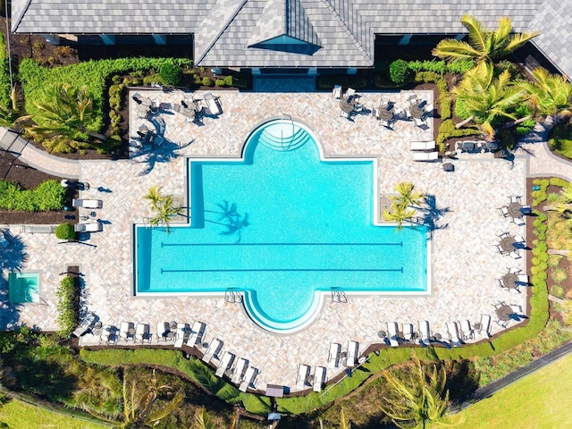 5740 Eagle Creek Rd, Sarasota, FL 34238 - bird's eye view of a pool