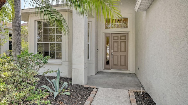 6213 Willet Ct, Lakewood Ranch, FL 34202 - property entrance with stucco siding
