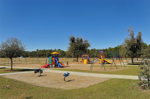 6213 Willet Ct, Lakewood Ranch, FL 34202 - communal playground featuring a yard