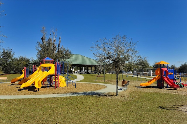 6213 Willet Ct, Lakewood Ranch, FL 34202 - community jungle gym featuring a yard