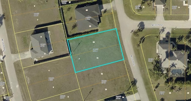 2424 NE 20th Pl, Cape Coral, FL 33909