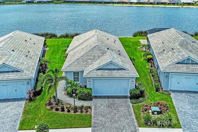 909 Crosswind Ave, Sarasota, FL 34240 - view of subject property featuring a nearby body of water