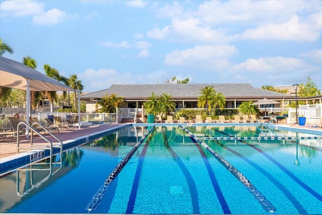 5450 Eagles Point Cir Unit 404, Sarasota, FL 34231 - view of community pool
