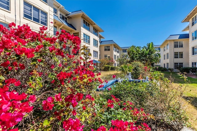 3806 Gulf Of Mexico Dr Unit C204, Longboat Key, FL 34228 - view of property's community featuring a residential view
