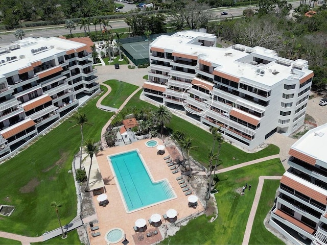 1445 Gulf Of Mexico Dr Unit 203, Longboat Key, FL 34228 - aerial view of a pool area