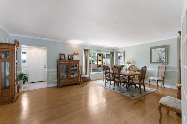 715 Fontana Ln, Bradenton, FL 34209 - dining space featuring crown molding and light wood-type flooring