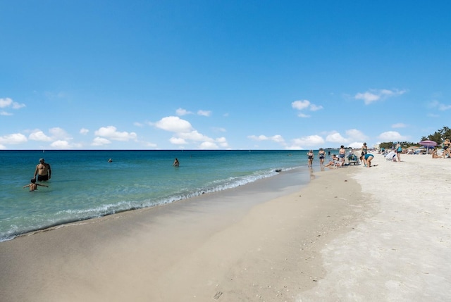 715 Fontana Ln, Bradenton, FL 34209 - water view featuring local beach