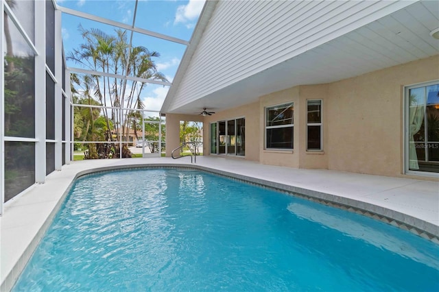2662 6th Ct E, Ellenton, FL 34222 - outdoor pool with a patio, a ceiling fan, and a lanai
