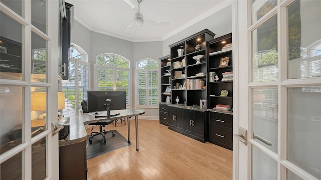 1864 Goldenrod St, Sarasota, FL 34239 - office area featuring a ceiling fan, ornamental molding, and light wood finished floors