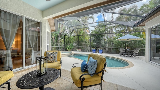 1864 Goldenrod St, Sarasota, FL 34239 - view of pool with a patio, a pool with connected hot tub, outdoor dining space, and a lanai