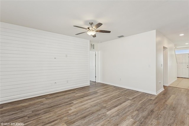4005 Willow Branch Pl, Palmetto, FL 34221 - spare room featuring wood finished floors, a ceiling fan, recessed lighting, and baseboards