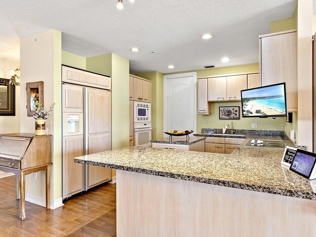 1233 N Gulfstream Ave Unit 401, Sarasota, FL 34236 - photo 9