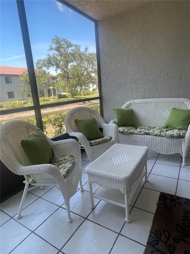 4520 47th Ave W Unit 103, Bradenton, FL 34210 - view of sunroom / solarium
