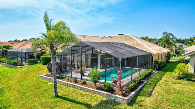 105 Inlets Blvd Unit 105, Nokomis, FL 34275 - outdoor pool featuring a yard and a patio
