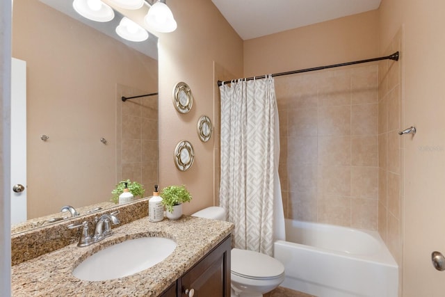12031 Longview Lake Cir, Lakewood Ranch, FL 34211 - bathroom with vanity, toilet, and shower / bathtub combination with curtain