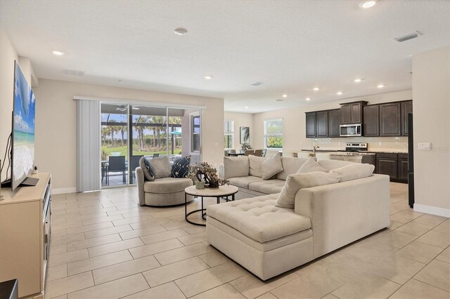16606 Barnwood Pl, Lakewood Ranch, FL 34211 - photo 13