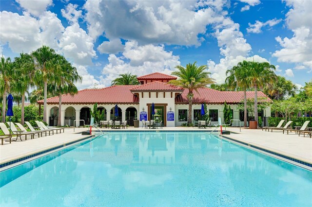 3504 Big Sky Way, Bradenton, FL 34211 - community pool with a patio area