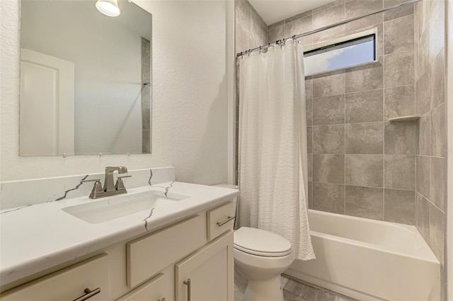 2546 Malibu Ln, North Port, FL 34286 - full bathroom with toilet, vanity, and shower / bath combo with shower curtain