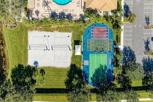 8772 Stone Harbour Loop, Bradenton, FL 34212 - aerial view of a pool area