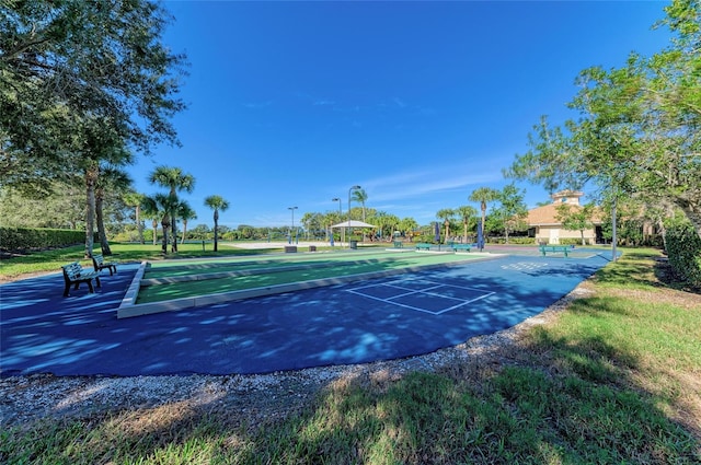 8772 Stone Harbour Loop, Bradenton, FL 34212 - view of tennis court featuring shuffleboard