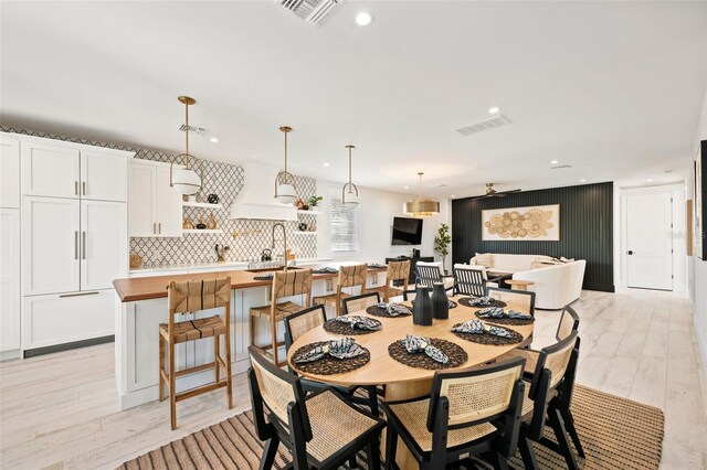 109 Palmetto Ave, Anna Maria, FL 34216 - dining area with recessed lighting and ceiling fan