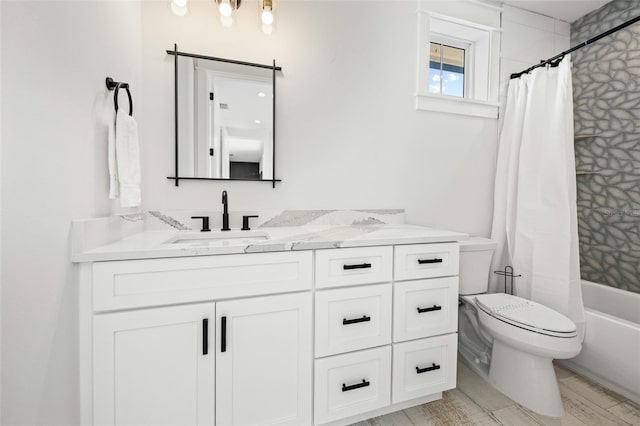 109 Palmetto Ave, Anna Maria, FL 34216 - full bathroom featuring vanity, toilet, and shower / bath combo with shower curtain