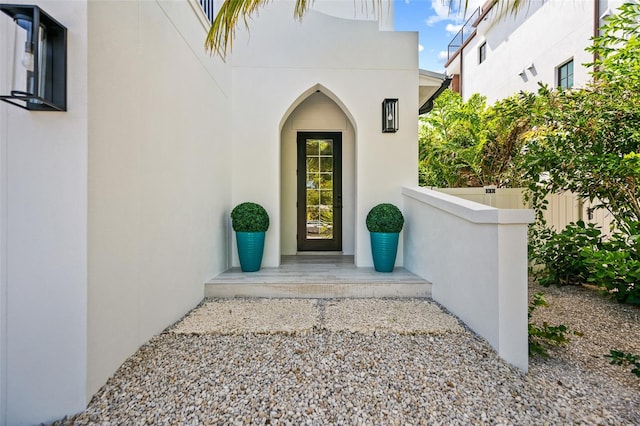 109 Palmetto Ave, Anna Maria, FL 34216 - property entrance with stucco siding