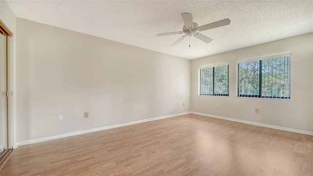 5255 Lake Village Dr Unit 40, Sarasota, FL 34235 - photo 8