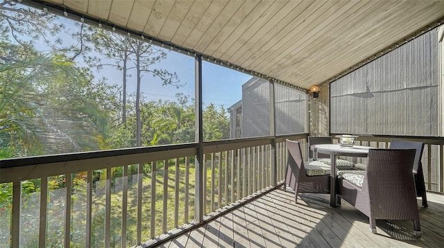 137 Woodland Pl, Osprey, FL 34229 - view of sunroom / solarium
