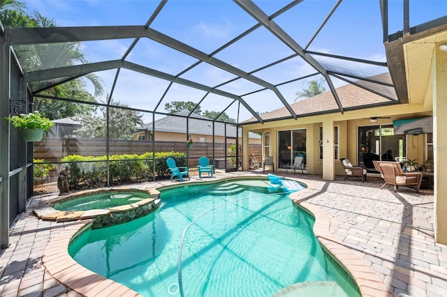 743 Stonecrest Dr, Sarasota, FL 34232 - view of pool featuring a pool with connected hot tub, a patio area, glass enclosure, and a ceiling fan