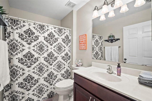 4194 Banbury Cir, Parrish, FL 34219 - bathroom featuring vanity, toilet, and curtained shower