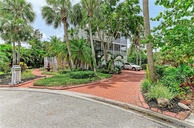 8963 Fishermens Bay Dr, Sarasota, FL 34231 - view of home's community