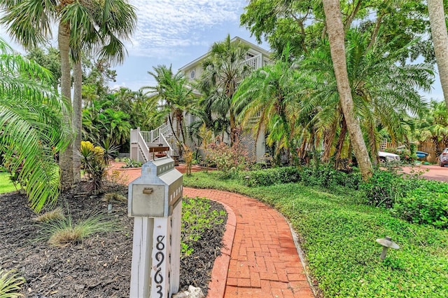8963 Fishermens Bay Dr, Sarasota, FL 34231 - view of home's community