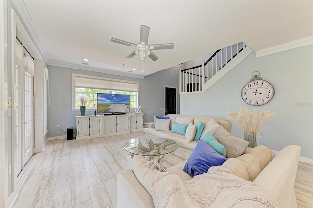 8963 Fishermens Bay Dr, Sarasota, FL 34231 - living room featuring light wood-type flooring, a ceiling fan, recessed lighting, and ornamental molding
