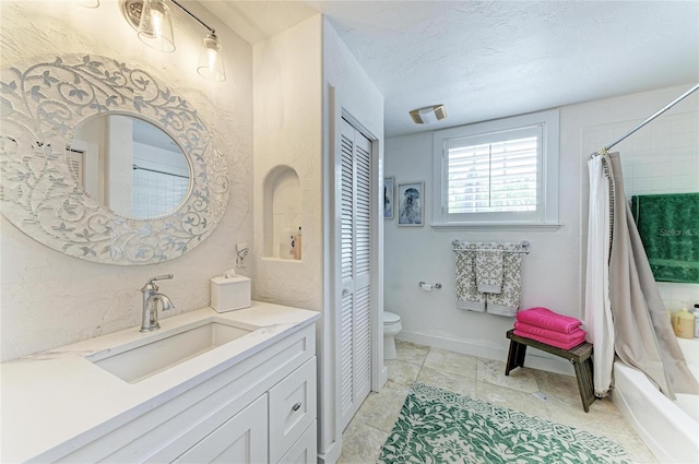 8963 Fishermens Bay Dr, Sarasota, FL 34231 - full bathroom with vanity, a closet, and shower / bath combination with curtain