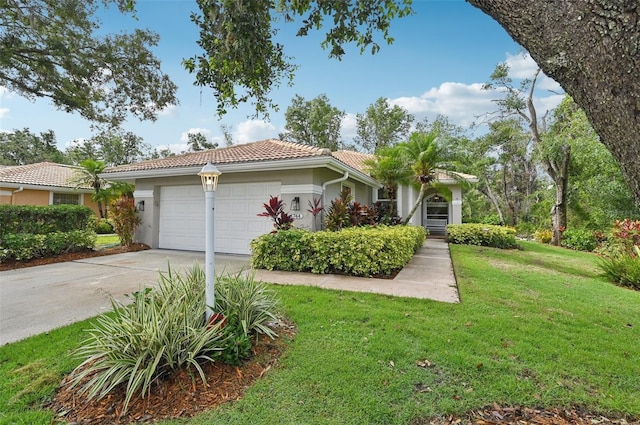 6744 Hickory Hammock Cir, Bradenton, FL 34202 - ranch-style house with a tile roof, a garage, stucco siding, a front yard, and concrete driveway